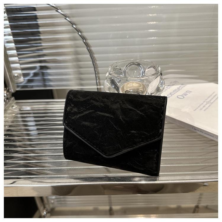 Новый маленький женский кошелек короткий тонкий студенческий милый однотонный мини тонкий простой кошелек кардхолдер женский чёрный 1486₽