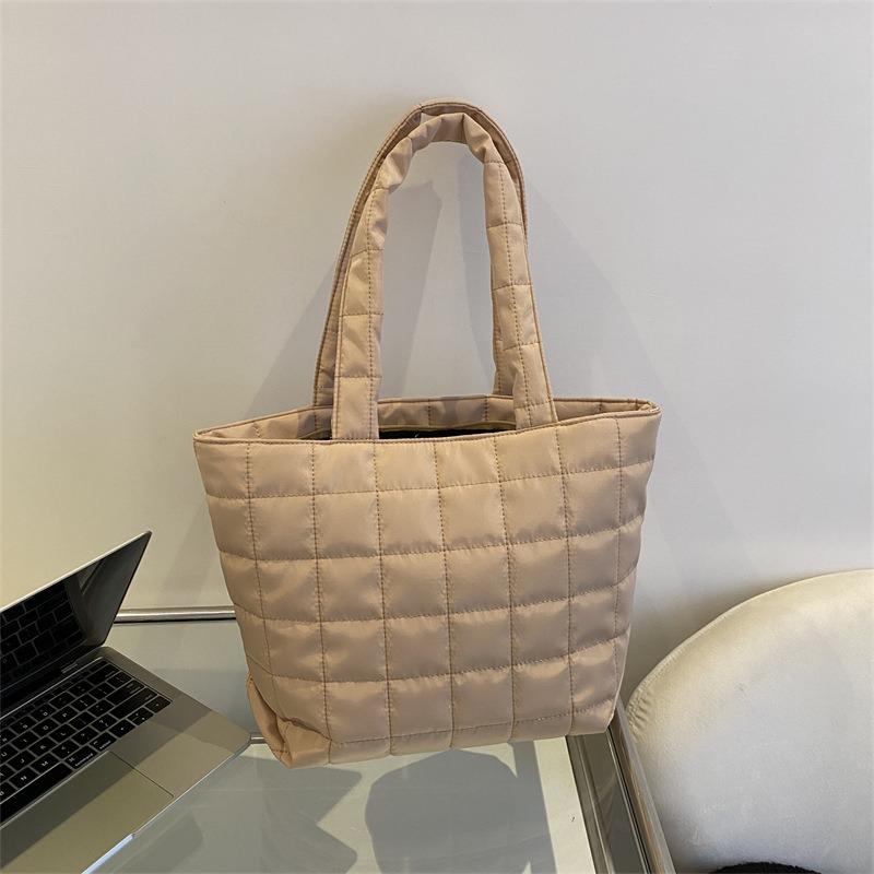 Large Capacity Solid Color Simple Versatile Women Single Shoulder Commuter Tote Bag
