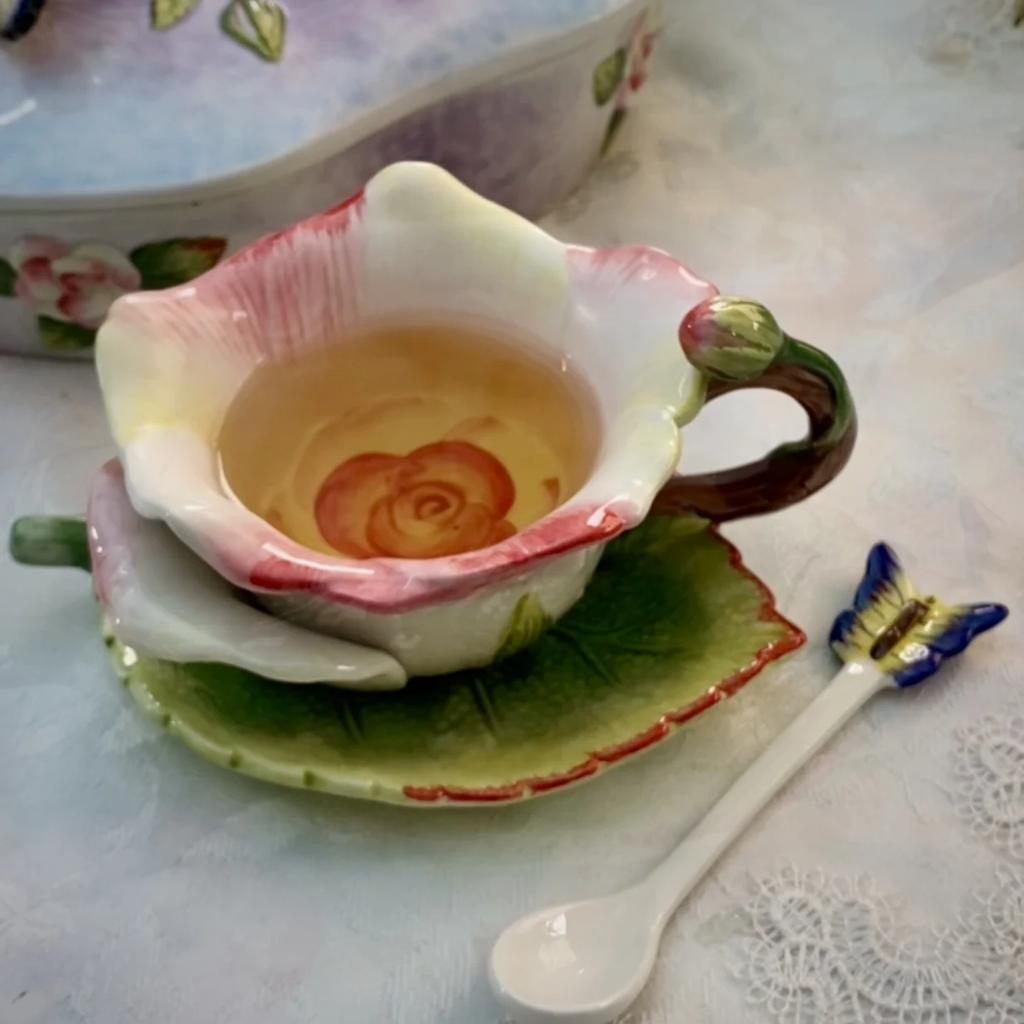 Creative Simulation Painted Roses Ceramic Coffee Cup Delicate Dessert Tea Cup Birthday Gift Couple Mug Office Drinking Mug Home