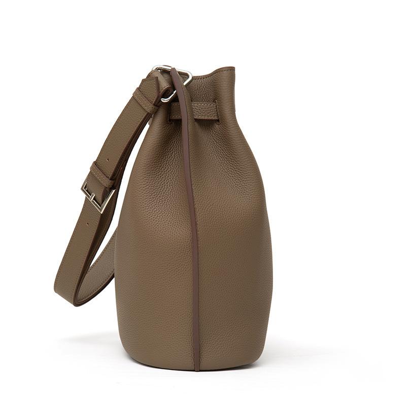 Neue Togo Oberleder Rindsleder Eimer Tasche lässige Ein Schulter SoKelly Leder Hufeisen Ein Schulter Tragetasche