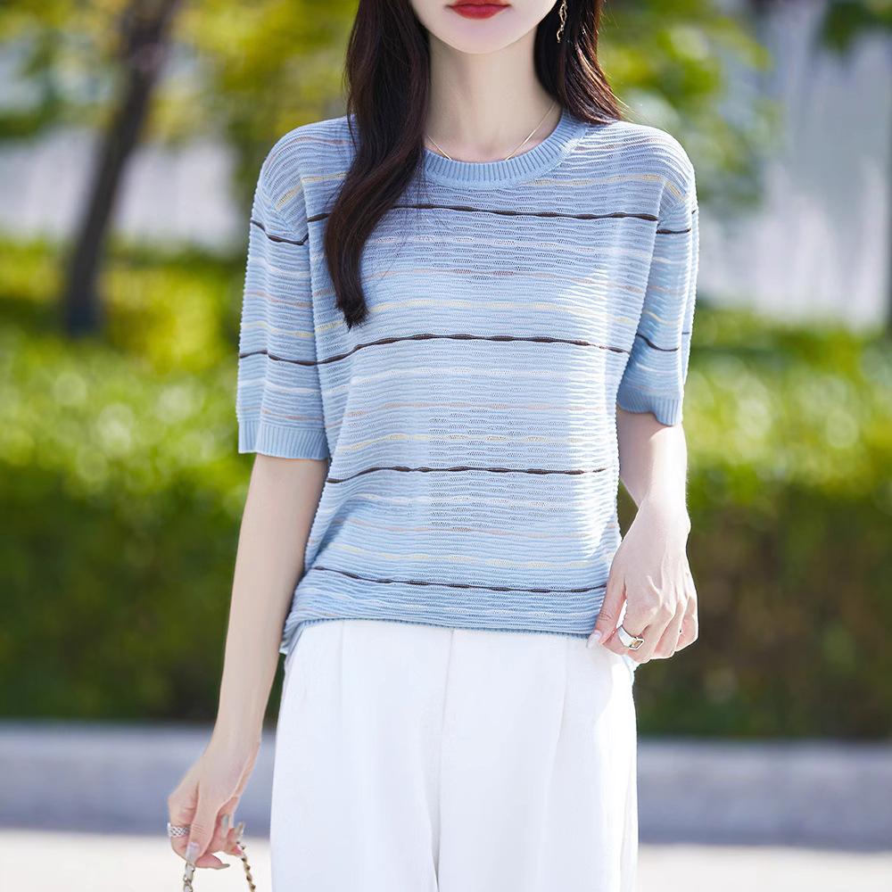 A New Plus-size Women's Summer Thin Striped Knitted Short-sleeved T-shirt