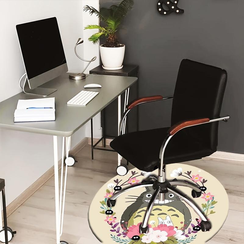 1pc Totoro and Friends Floral Wreath Round carpet, Made of Polyester,Perfect for Decorating Office Chairs, Living Rooms,Vibrant Decorative Rug 80cm