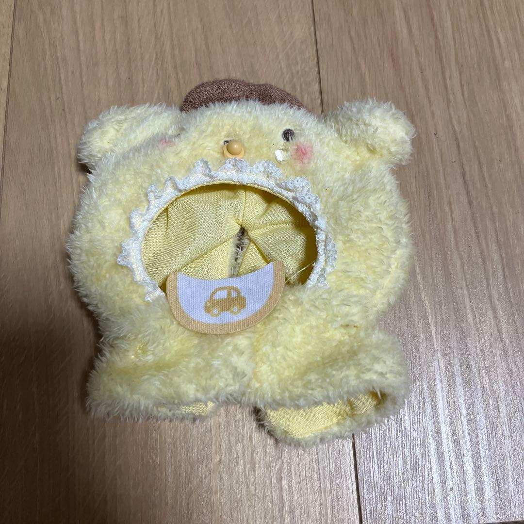 Sanrio changing costume Pompompurin