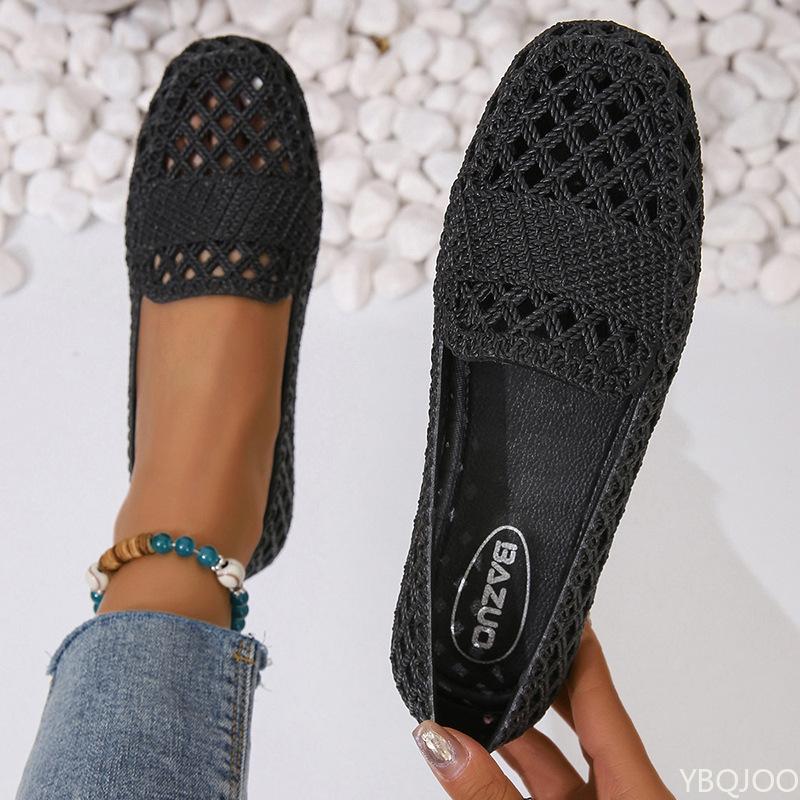 Fashion New Summer Hollow Mesh Shoes Fashion Comfortable Flats Outer Wear Nonslip Women's Sandals Casual Work Soft Soled Mom Shoes 2025