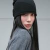 SIS A Contrast Embo String Beanie [black]