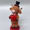 Valentine's Day Couple Highland Cow Figurine Holding Rose Love Heart Highland Cattle Resin Statue Wedding Decoration Romantic Gift