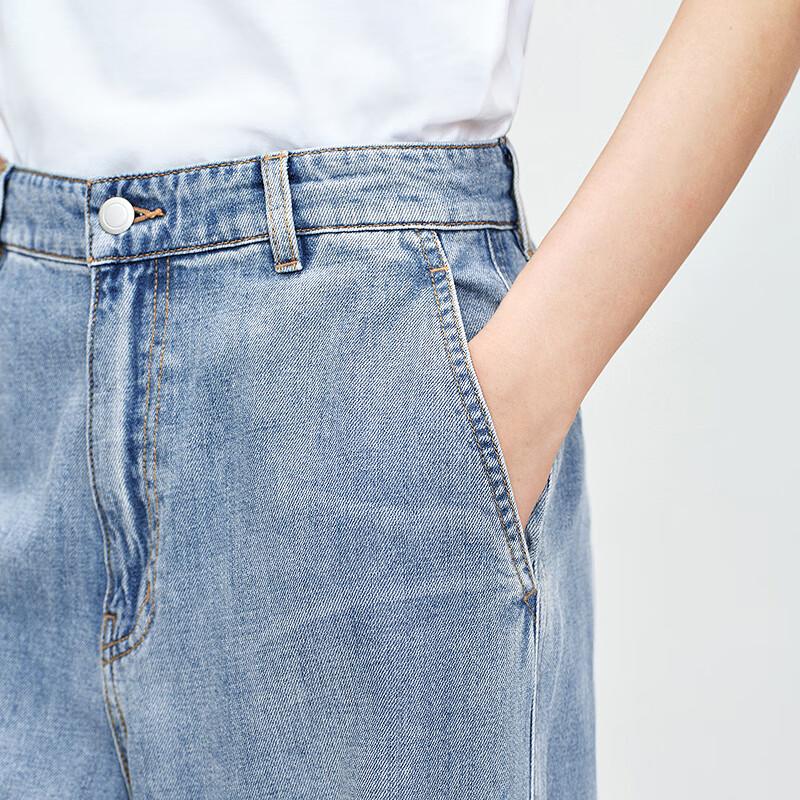 LESS Women's Light Blue Straight-Leg Cotton Blend Jeans