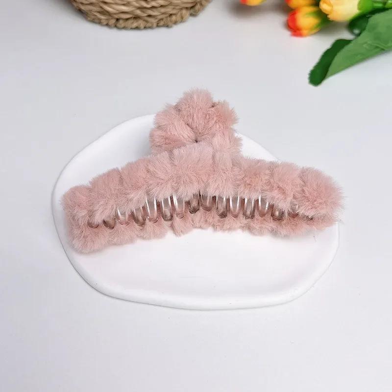 Fluffy Plush Faux Fur Big Crab Hair Claw Clips Women Girls Winter Ponytail Holder Hair Barrettes Clamps Hair Accessories Cheap