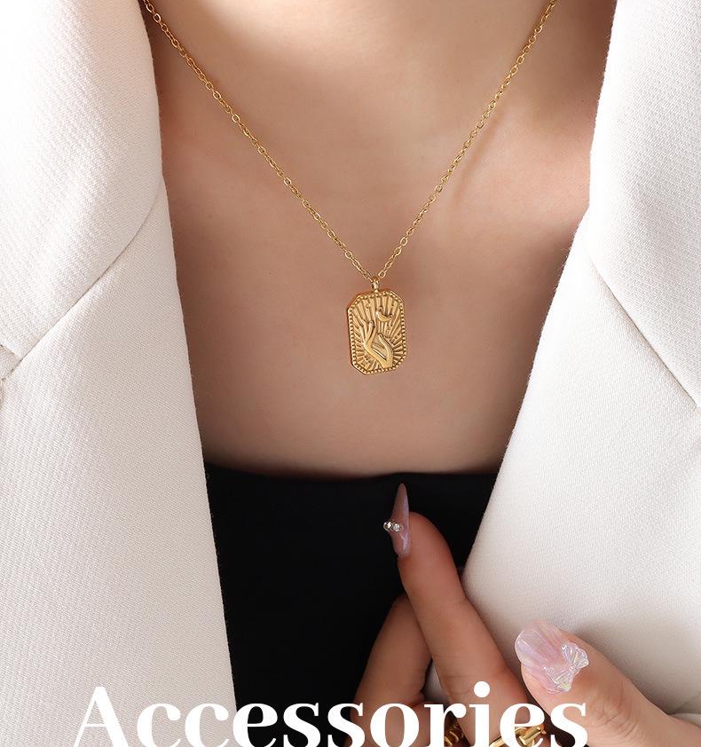 European Style Titanium Steel Moon Hand Gesture Pendant Necklace