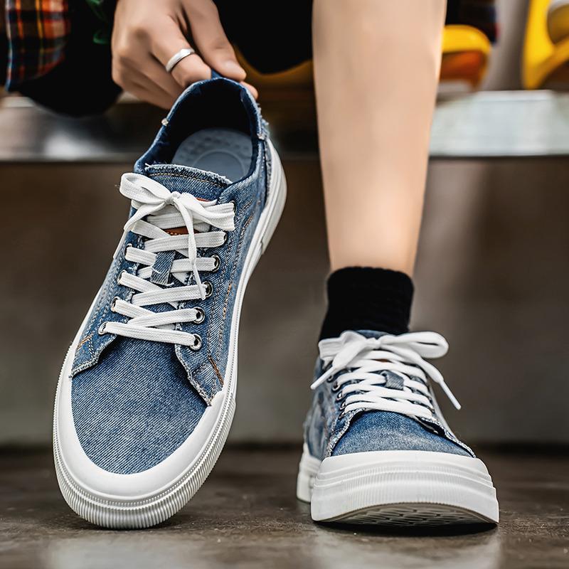 New Blue Cowboy Men Shoes Comfort Vulcanized Shoes Men's Skateboard Shoes Lace-Up Canvas Shoes Male Skate Sneakers