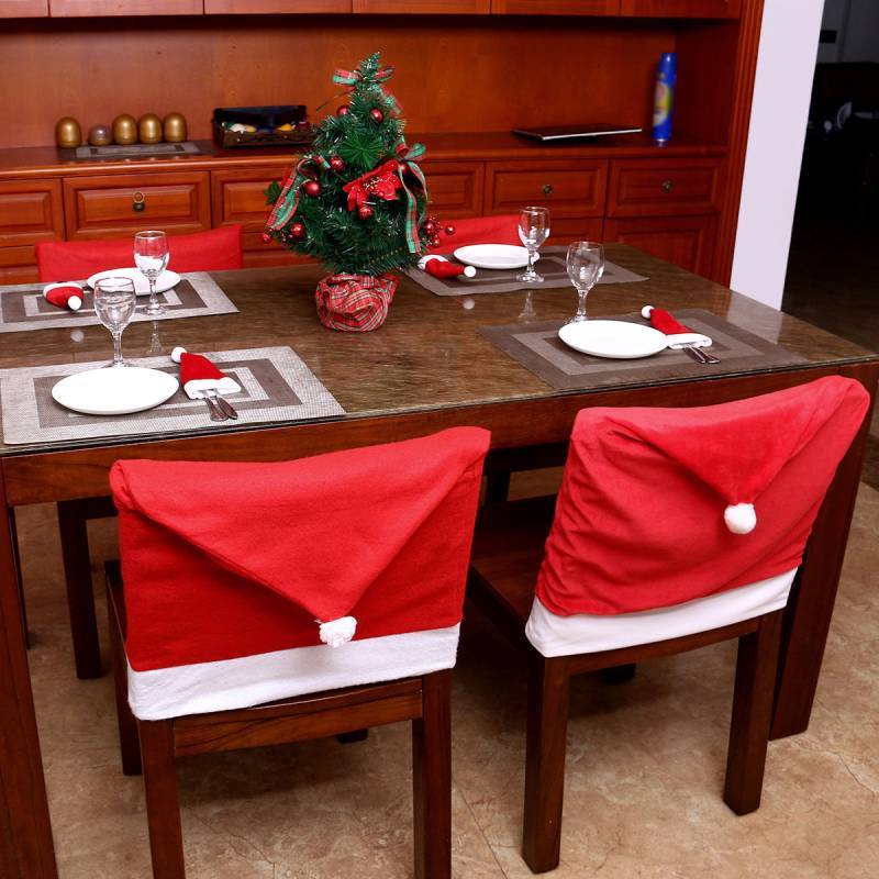 Christmas Decor Nonwoven Fabric Chair Cover With Festive Red Design For Holiday Dining