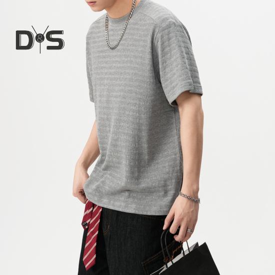 Men T-shirt Round Neck Short Sleeve 3D Striped Jacquard Design Tee Shirt Solid Color Loose Fit Summer Casual Tops