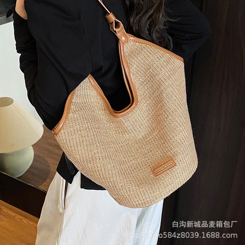 New High-value One-shoulder Straw Woven Tote Bag Fashionable Women's Large-capacity 2025 Underarm Summer Commuter Woven Bag
