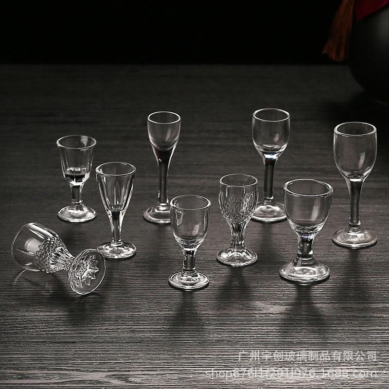 Baijiu Decanter Set: Creative Three-Legged Emperor Cup with Thickened Antique-Style Small Wine Glasses