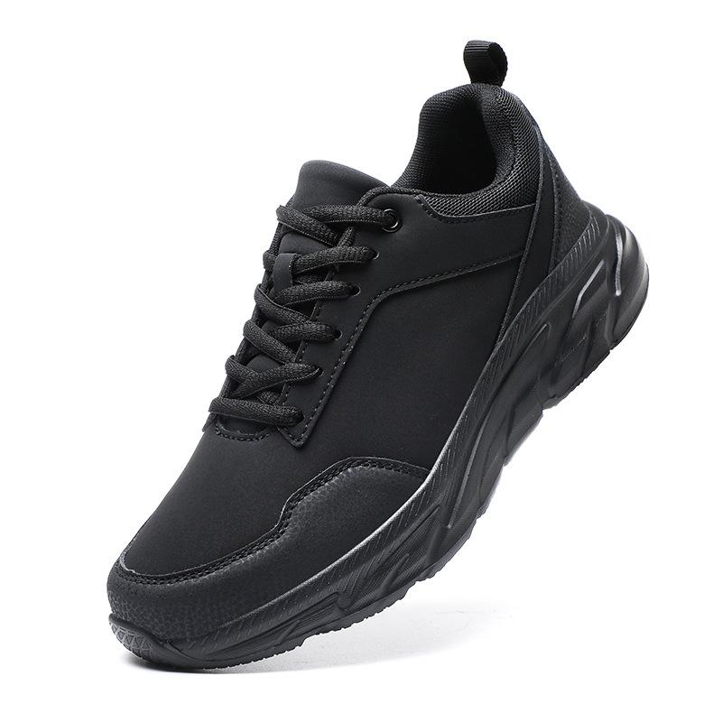 Large size leather casual sports shoes outdoor travel shoes lightweight soft-soled running shoes