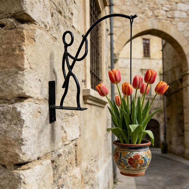 Creative Fisherman Wall Hook Metal Plant Hanger For Indoor Outdoor Decoration Iron Construction Planter Holder