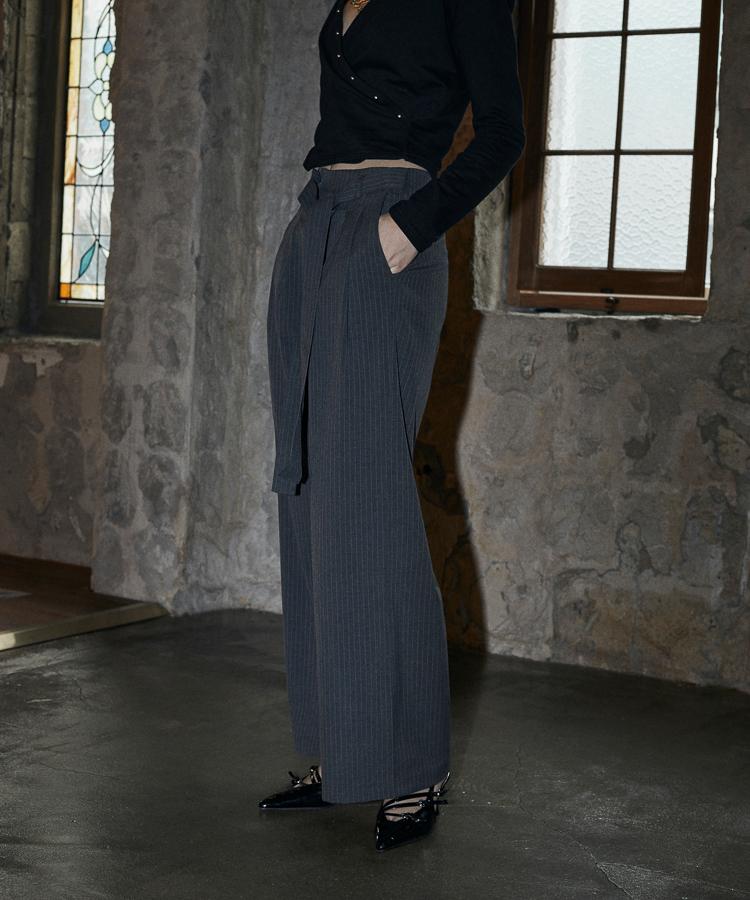 Bunteu Looped Stripe Slacks (Charcoal)
