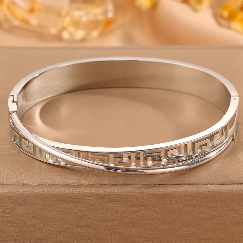 Great Wall Pattern Open Bracelet Fashionable Retro Style Versatile Bracelet