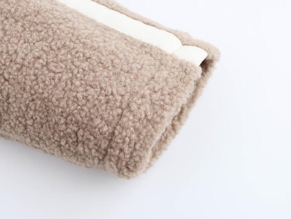 Women's 2024 Winter Camel Lambswool High Neck Zip Jacket with Side Stripe