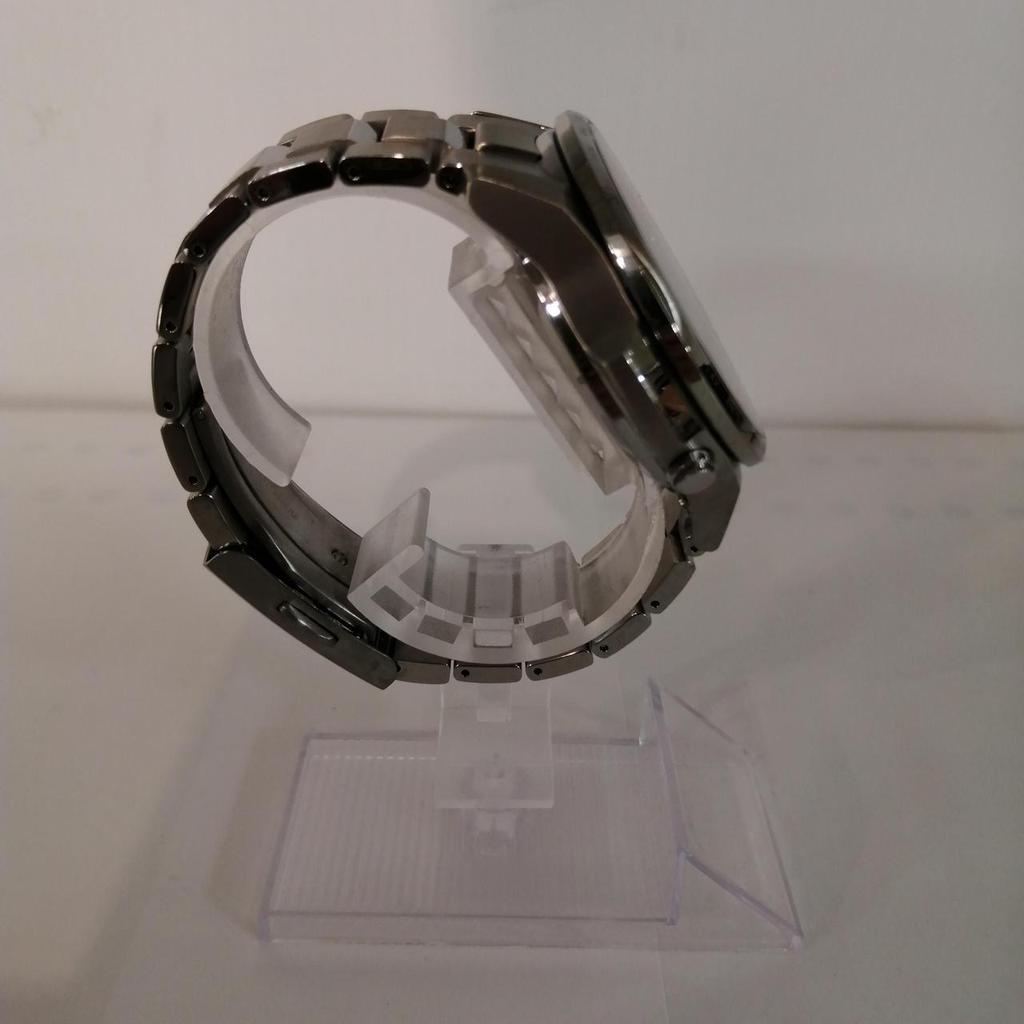 Used CASIO BLK 0CW-P1000 OCEANUS Radio-controlled Solar Watch