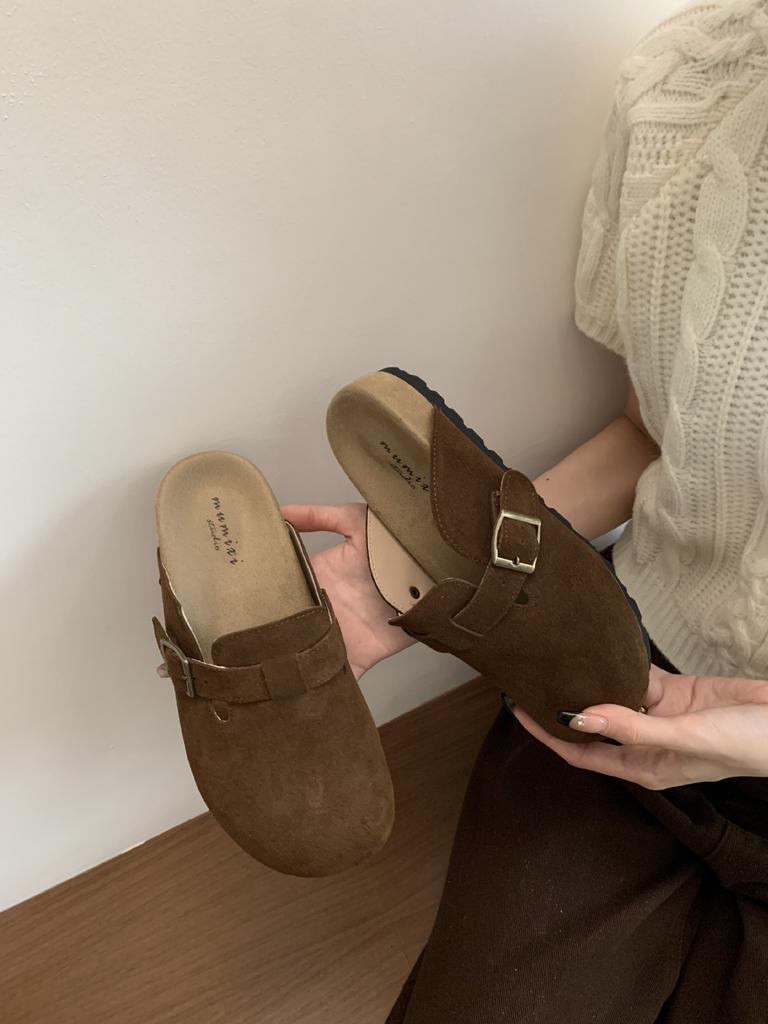 Baotou Drag Women's Thick-soled Outer Wear Versatile Retro 2025 Autumn New Soft-soled Casual Birkenstocks Flat-soled Half-slippers