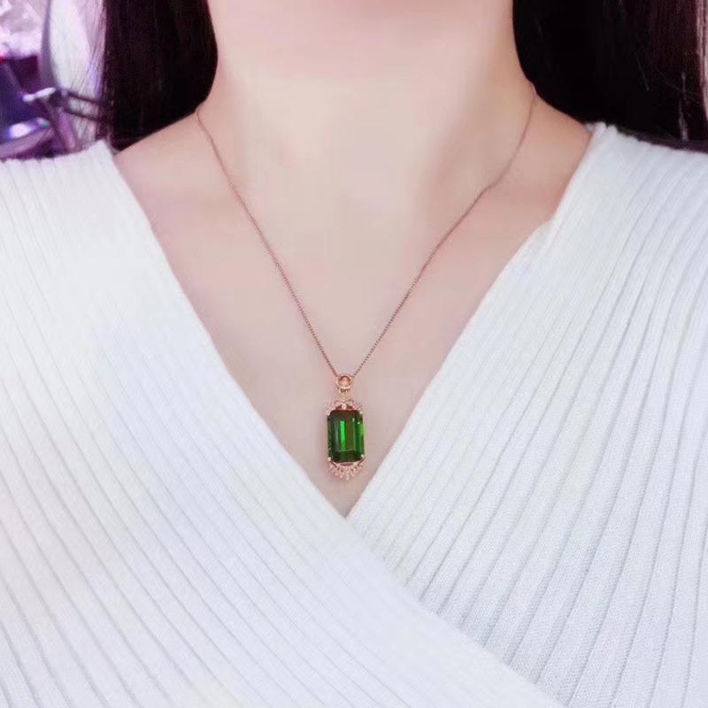 BELLA BOX Collier pendentif rectangulaire de luxe de nouveau style pour femme, couleur or rose, collier de clavicule, fiançailles, bijoux fins, cadeau