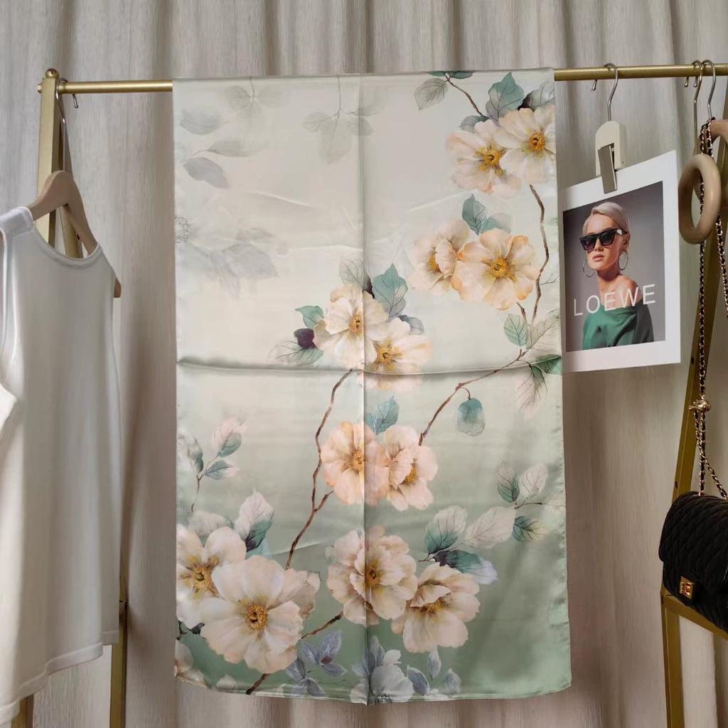 New Women Silk Scarf Long Pashmina Traditional Chinese Style 100% Mulberry Silk Scarf Business Gift Silk Scarves Gift for Mom