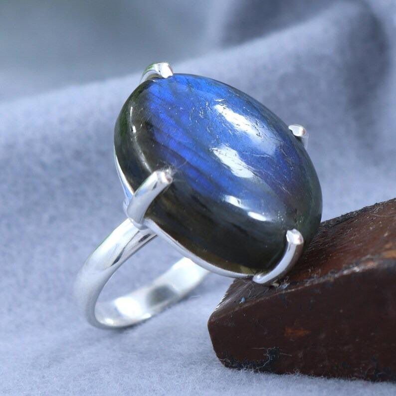 Labradorite Gemstone Ring, Blue Flashy Ring, Oval Ring, Handmade Ring, Prong Setting Ring, Designer Ring, Women Ring, 925 Sterling Silver