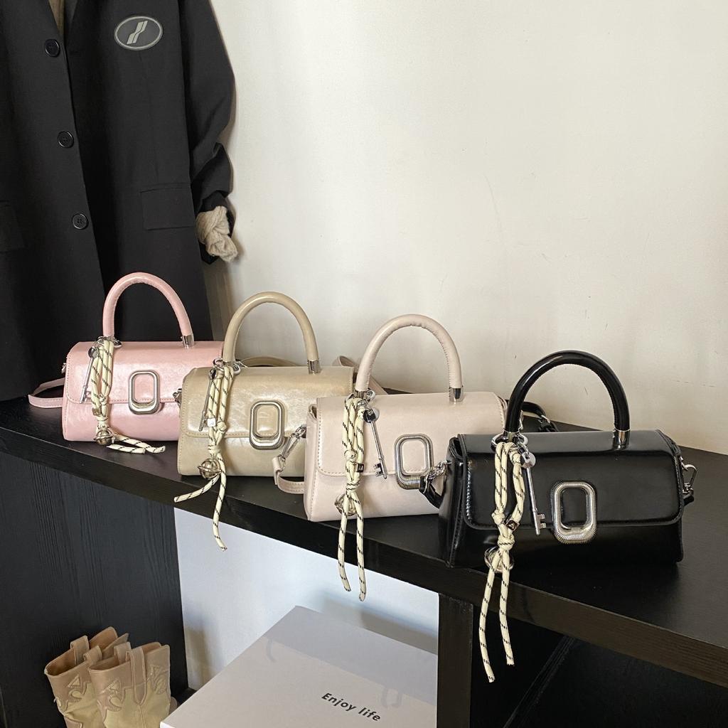 Simple Hand Bag Small Square Bag 2025 Spring New Fashion Shoulder Bag Trend Versatile Temperament Messenger Bag