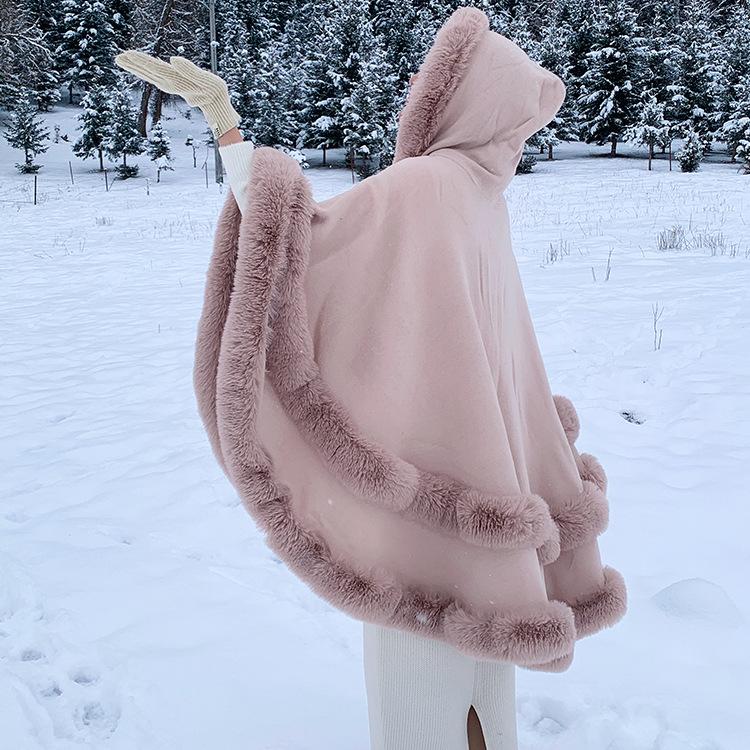 Poncho a mantella da donna con cappuccio e bordi in finta pelliccia, scialle invernale caldo con apertura frontale, mantella oversize