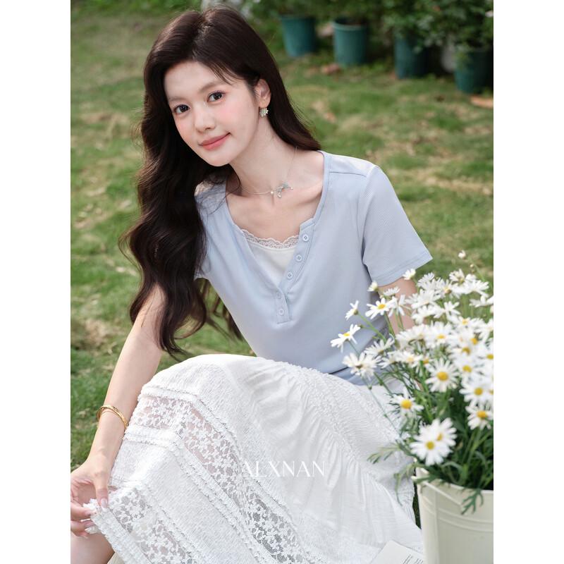 Deer South Women s Slim Fit Blue Round Neck T-Shirt M