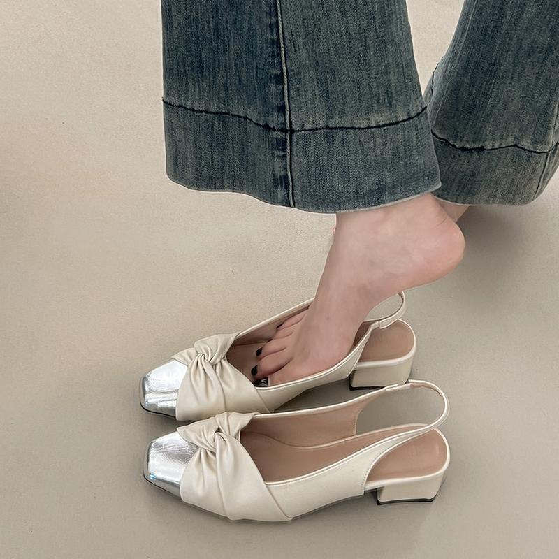 Mode Sandalen mit eckiger Spitze Damen Sommer Neu Vielseitig Temperament Metallkopf mit Rock bezogenem Kopf Blockabsatz Einzelne Schuhe