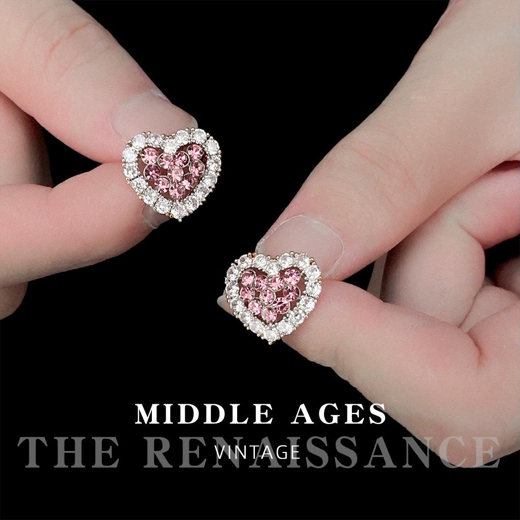Personalized sweet pink love zircon stud earrings premium texture fashionable ear jewelry