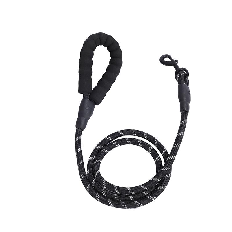 Pet Supplies Reflective Rubber Dog Rope Leash Scarf Christmas Solid Design 4ft/5ft/6ft/7ft Polyester/Nylon Poop Bag Holder