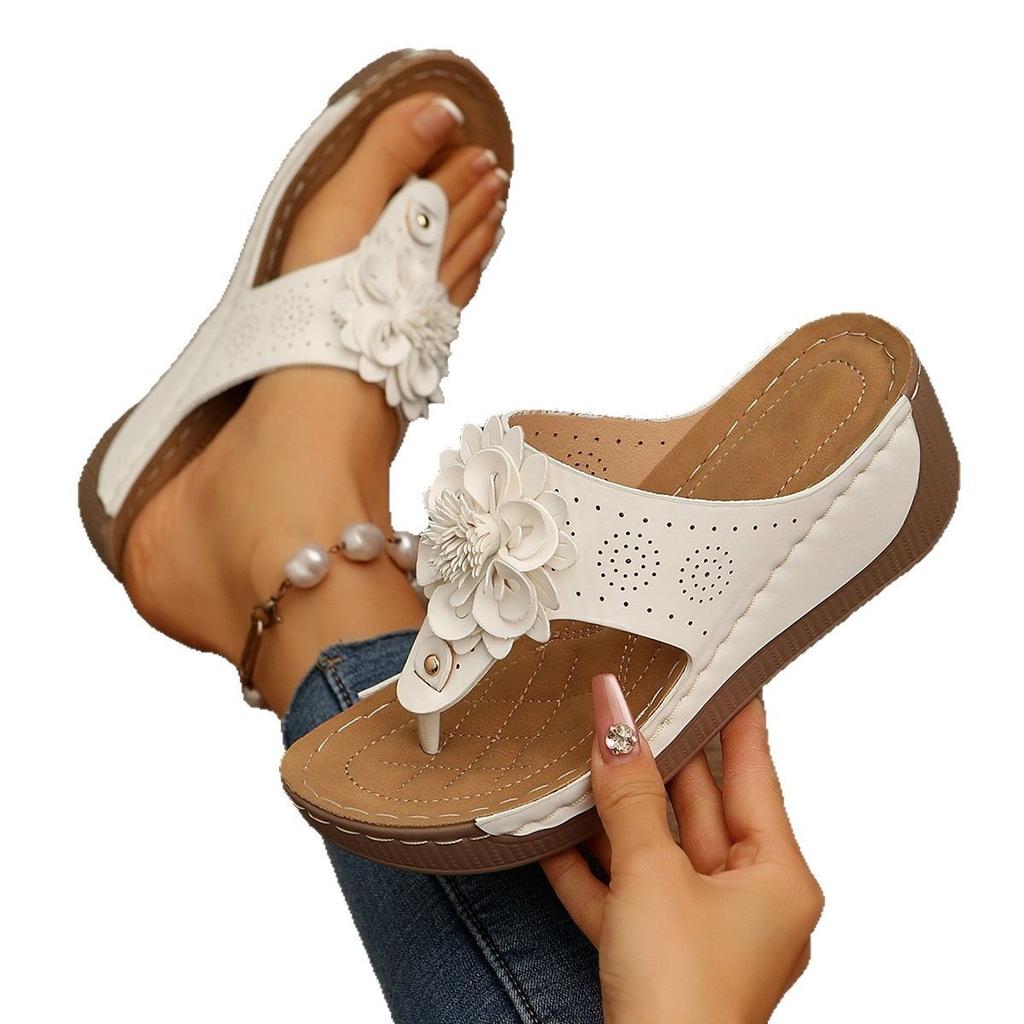 2025 Foreign Trade Summer New Women's Toe Platform Slippers Large Size Toe Platform Beach Shoes