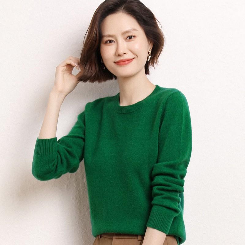QICED Spring and Autumn Women's Pullover Knitted Sweater, Round-neck Solid Color, Fashionable and Simple Long-sleeved Base Layer