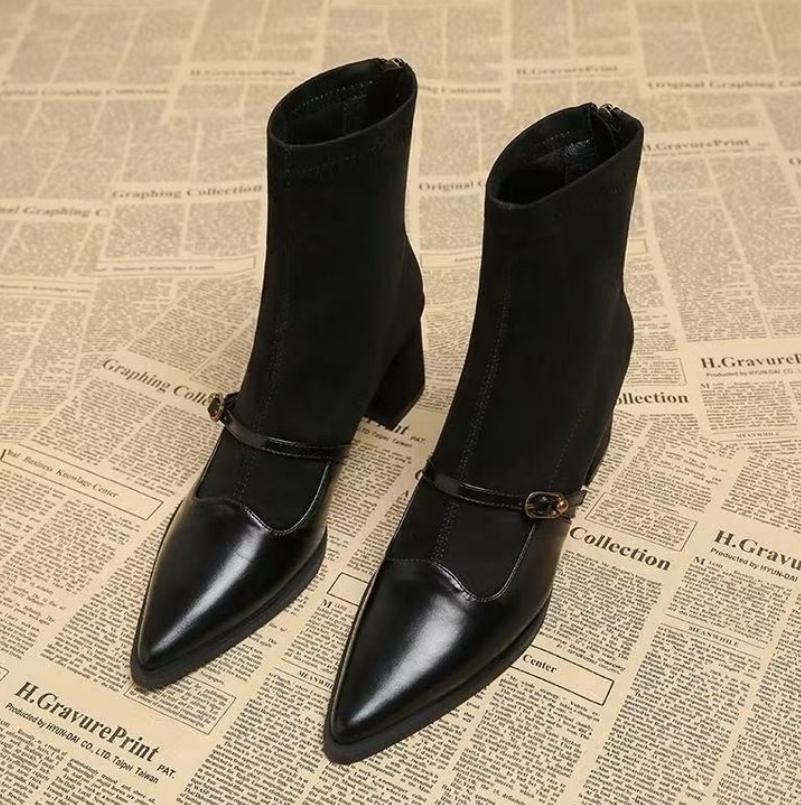 Fashion Women's Riding Boots Autumn Winter Fashion Pointed-toe Design Short Boots Zippers  Back Slim Low-heeled Nude Boots Bottes Femmes