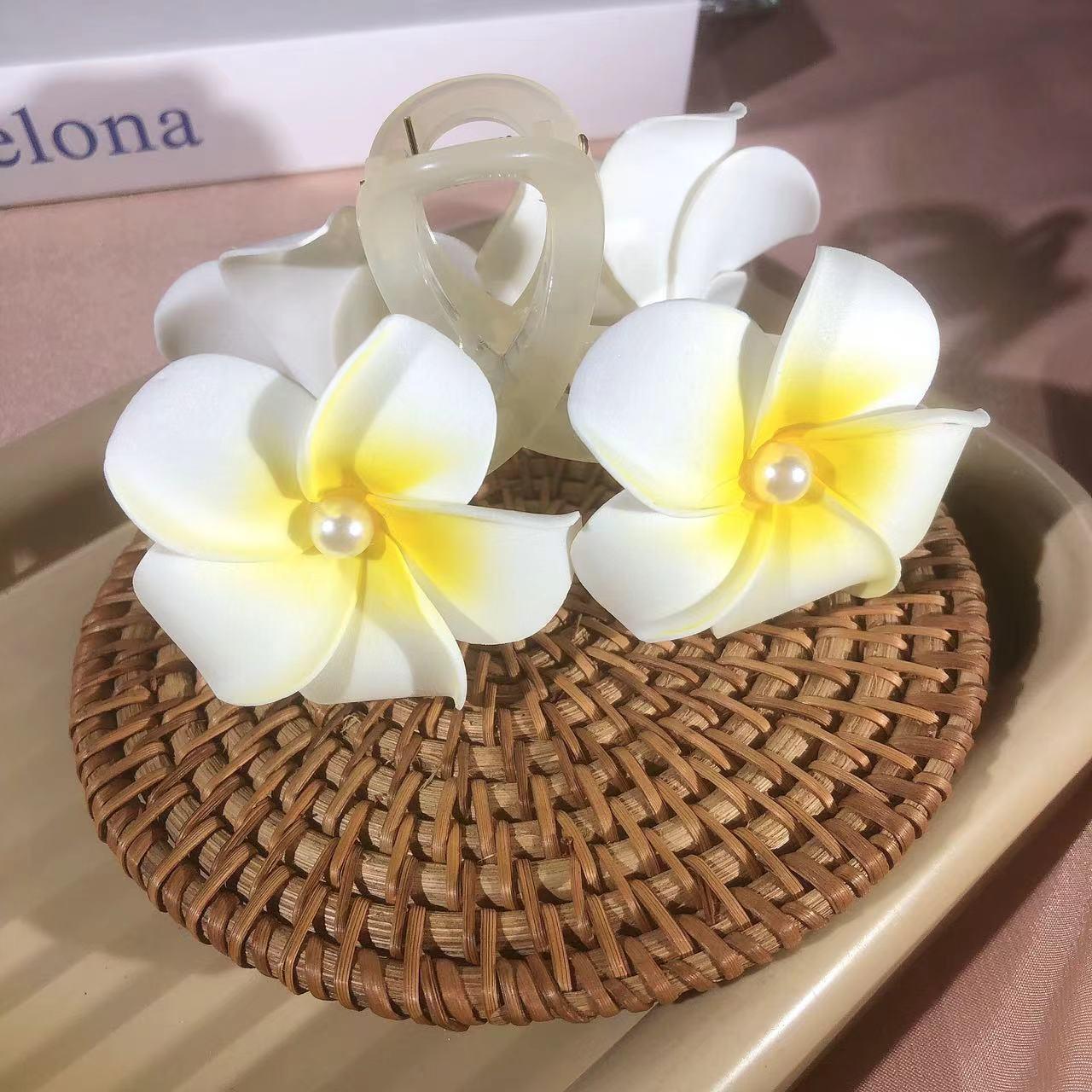 

Заколка для волос Плюмерия: Лето 2025 Женская заколка-акула с этническим дизайном дай