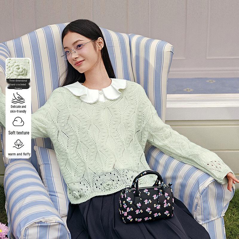 Ledin V-Neck Hollow-out Knit Top S