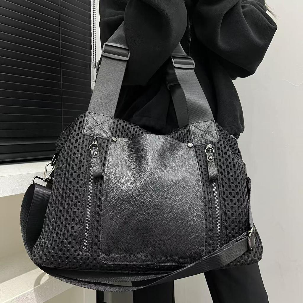 Lässige Umhängetasche Große Kapazität Spleißung Kurztrip Tragbar Schräg über den Körper tragbare Tasche