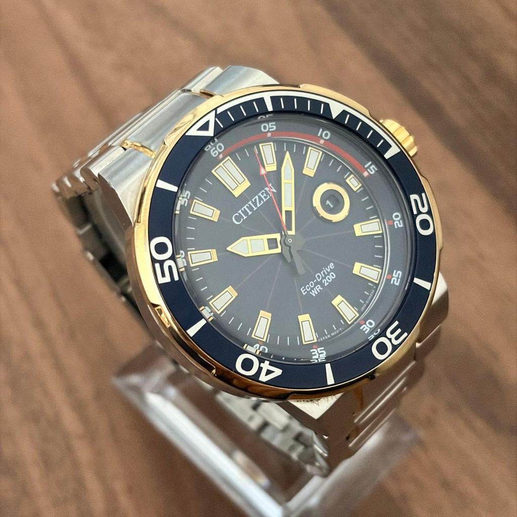 Б/у CITIZEN Endeavor AW1424-62L Eco Drive Дайверские 200м Зарубежная модель Хорошее состояние с коробкой и дополнительными звеньями Citizen