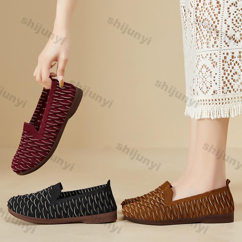 Women's Flats Summer New Fly Weave Breathable Slip on Casual Shoes Lightweight Comfortable Soft Sole Non Slip Vulcanized Shoes