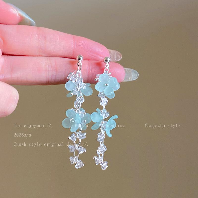 Mori Style Silver Needle Floral Glass Grape Tassel Earrings – Elegant High-End Design