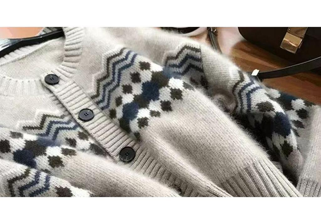 Women's Korean Style Wool Cardigan: 100% Cashmere, Round Neck, Loose Fit for Autumn/Winter