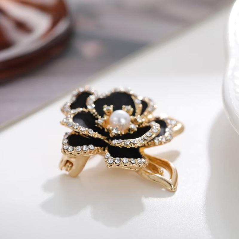 Broche Flor Camélia Esmalte Branco da Moda Para Mulheres Elegante Contas de Pérola de Imitação Borla Alfinetes de Lapela Insígnia de Planta Joias