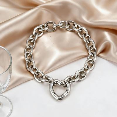 Bracelets Tendance Boucle Cœur Creux Amour Chaîne Rolo Épaisse Robuste en Acier Inoxydable pour Femmes Mode Punk Bijoux de Poignet Cadeau