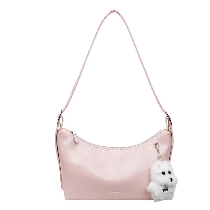 Trendy underarm bag, new fashion trend, large-capacity tote bag, commute to work and leisure shoulder bag.