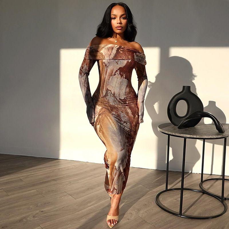 

Trade European and American Women s Clothing Independent Station 2024 Fall and Winter Retro Style Print Sexy off-the-Shoulder Long Sleeves Dress Brown S