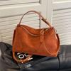 Advanced Retro Bag for Women's 2026 New Textured Frosted Shoulder Bag with Large Capacity Crossbody Commuting Tote Bag