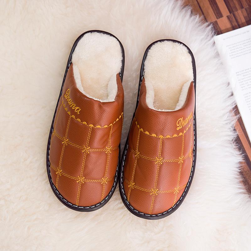 

Домашние зимние хлопковые тапочки новые утолщенные нескользящие теплые тапочки из говяжьих сухожилий подошва кожаные тапочки мужские и женские пары таскают обувь 44-45